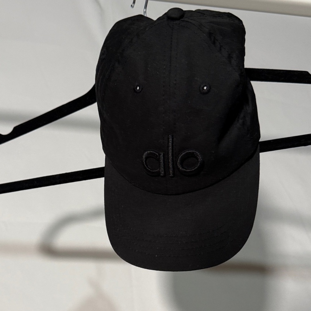 ALO Yoga Black Cap